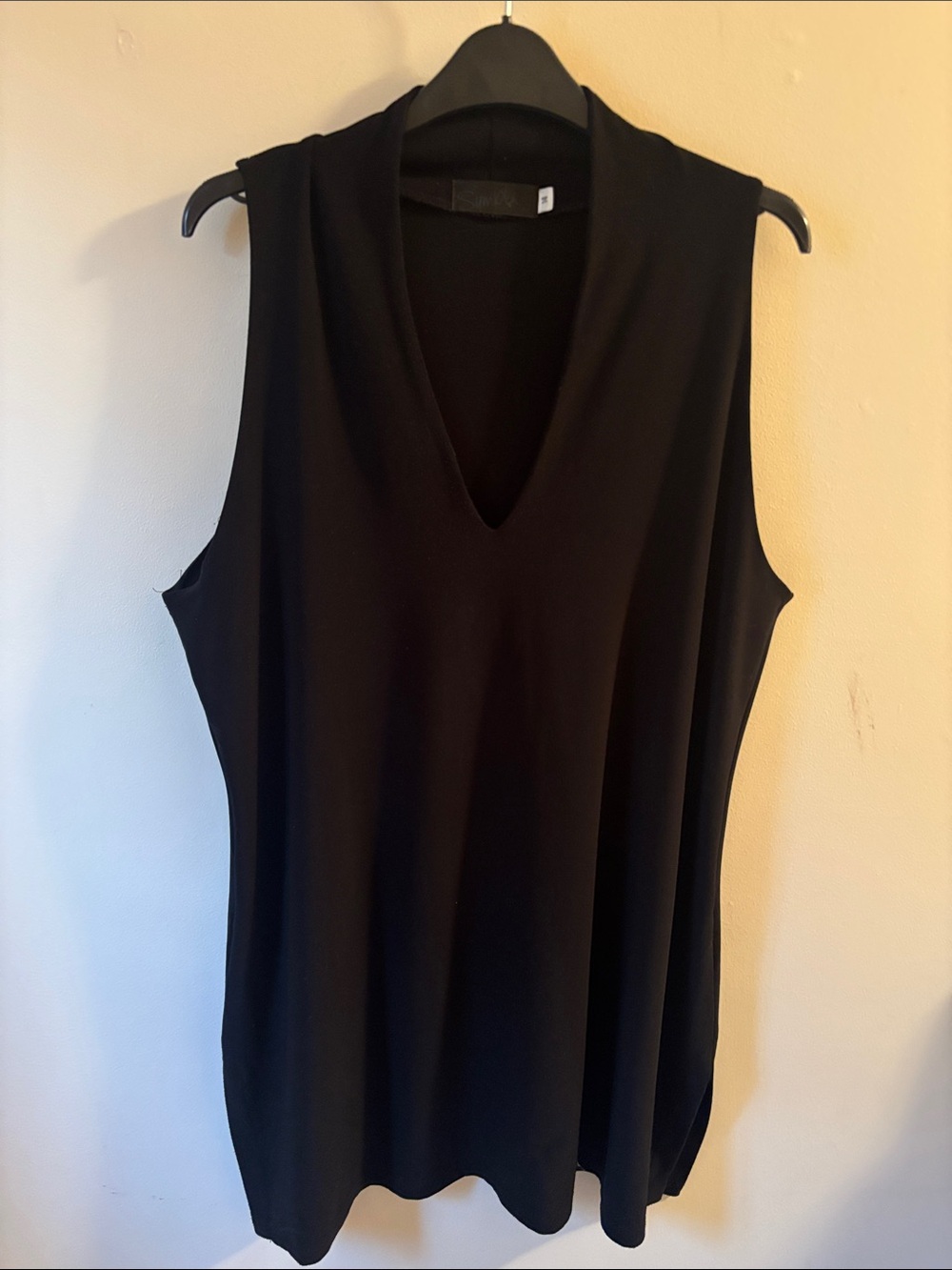 Sympli Black V-Neck Sleeveless Tank